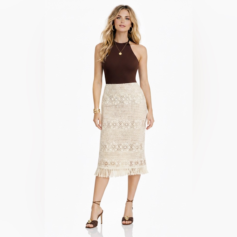 AQUA
Crochet Fringe Midi Skirt